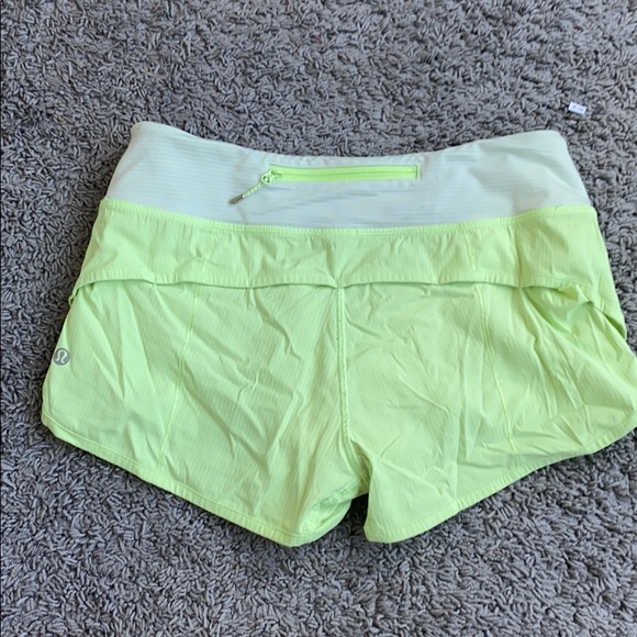 lululemon run time short - Picture 2 of 3